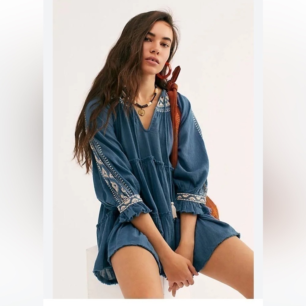 NWT Free People Dreamweaver Embriodered Tu…
